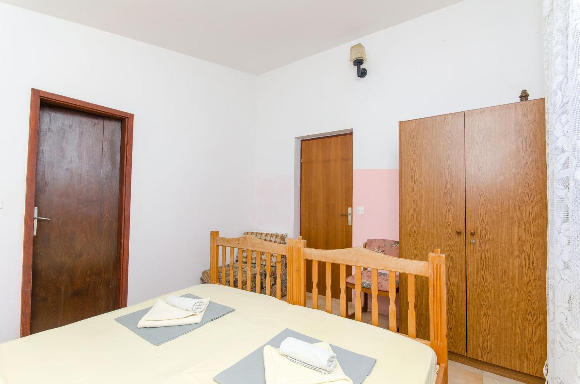 Apartments Lorena Stomorska Exterior foto